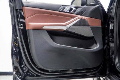 2024 BMW X5 xDrive50e