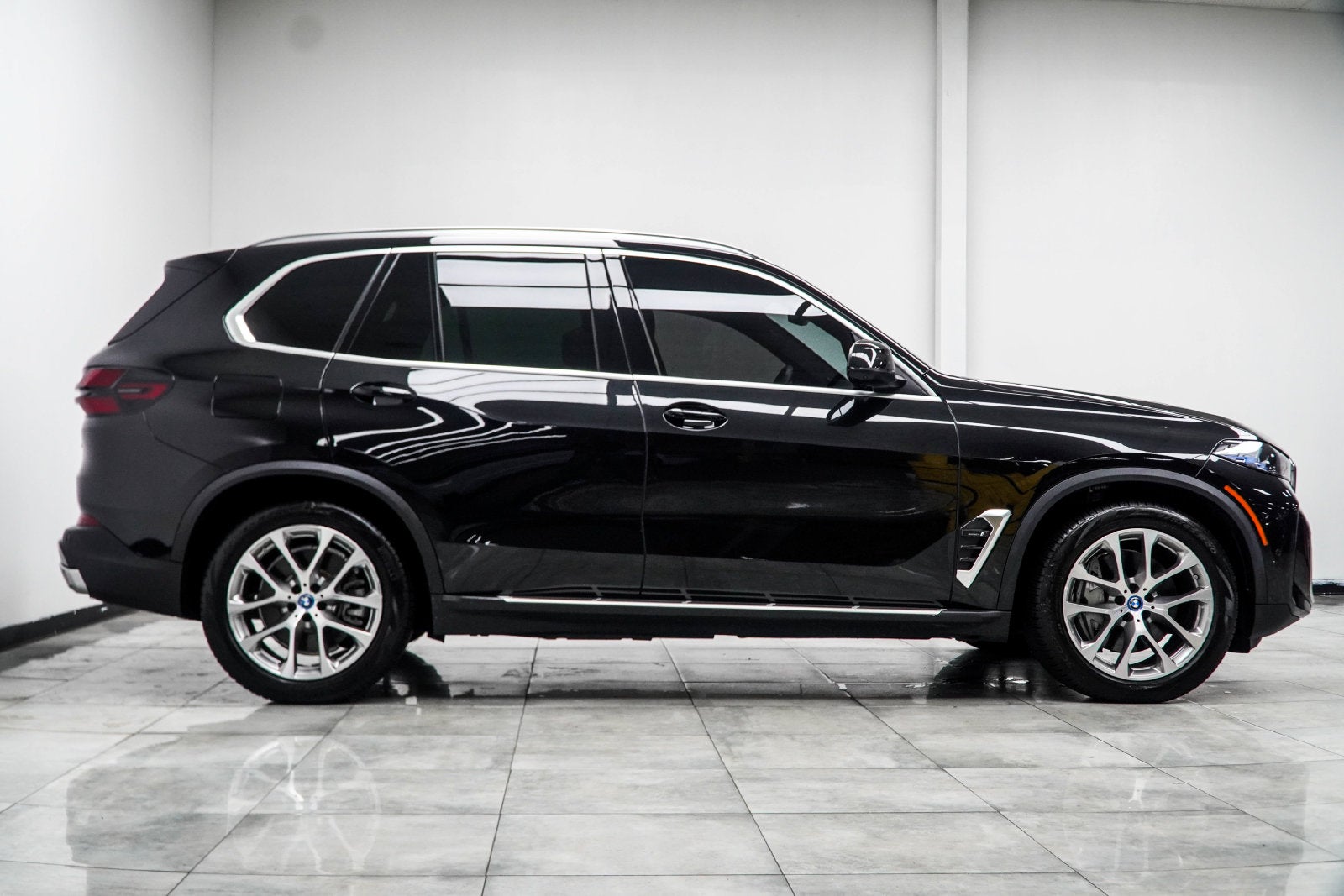 2024 BMW X5 xDrive50e