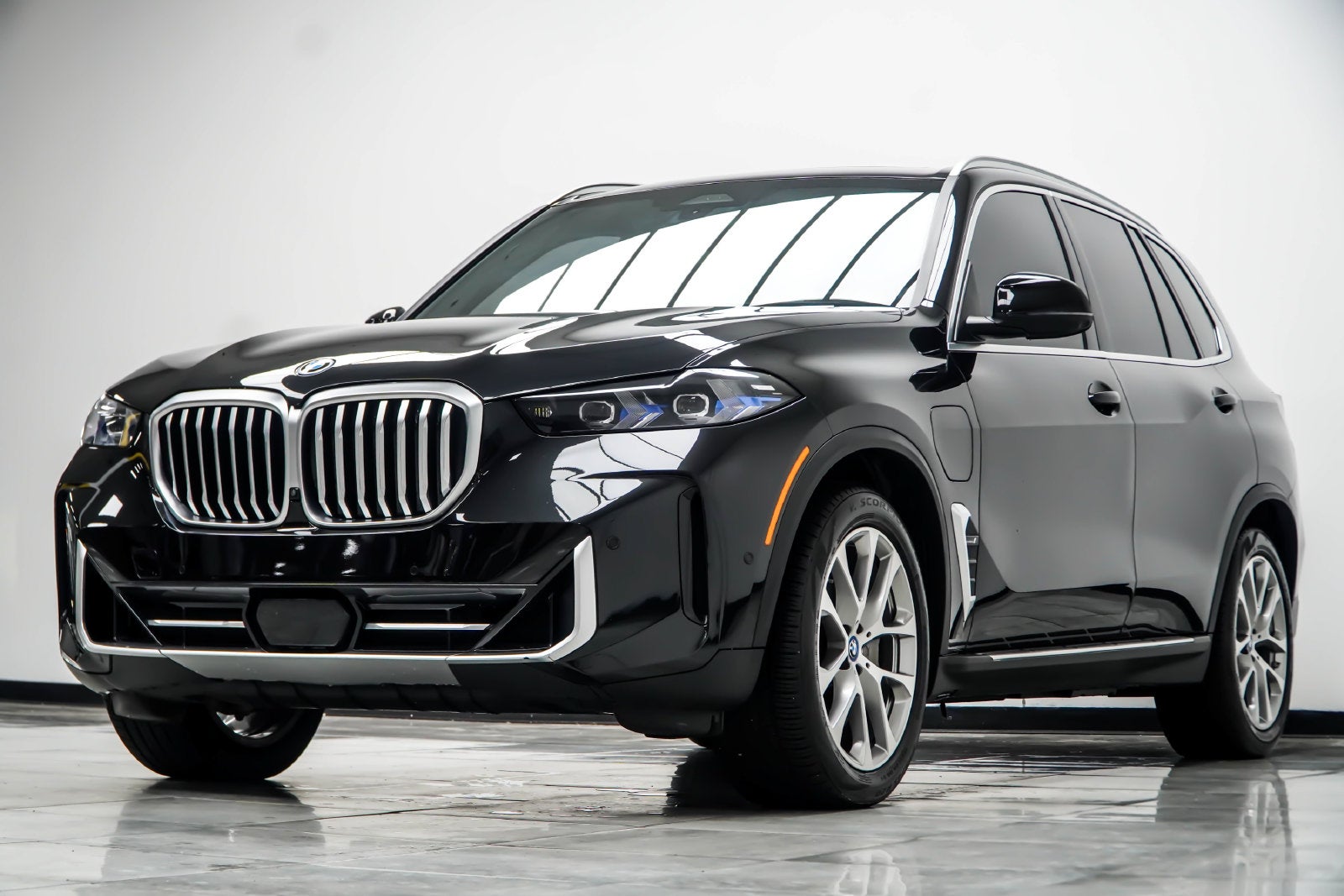 2024 BMW X5 xDrive50e