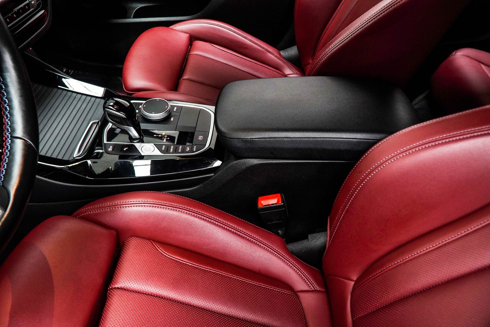 2023 BMW X3 M40i