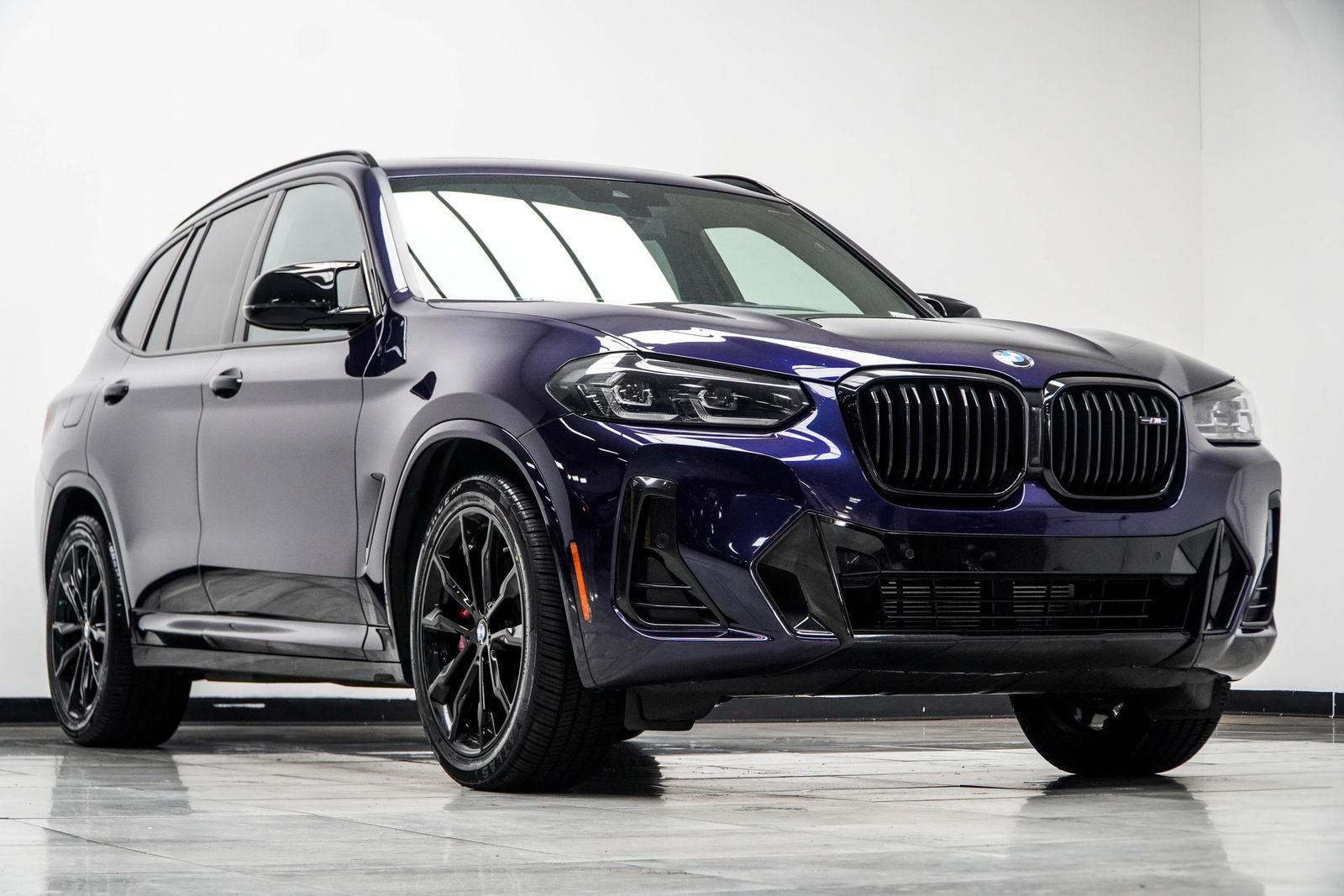 2023 BMW X3 M40i
