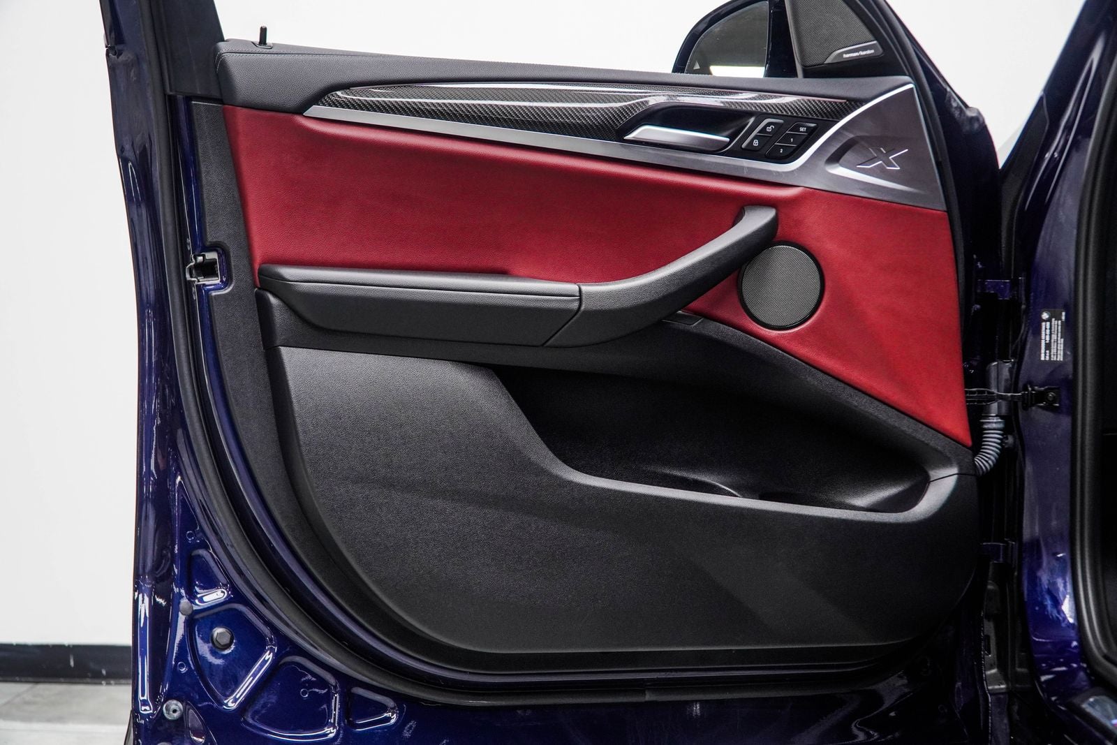 2023 BMW X3 M40i