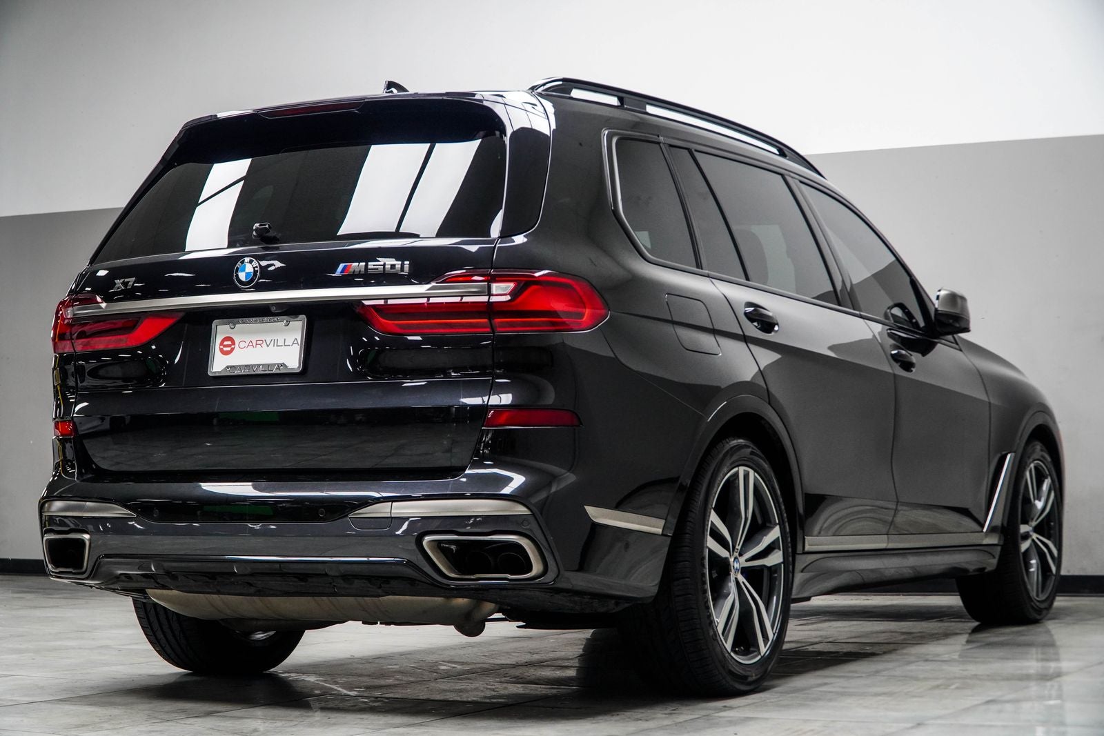 2022 BMW X7 M50i