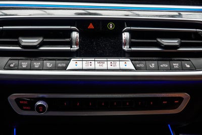 2022 BMW X7 M50i