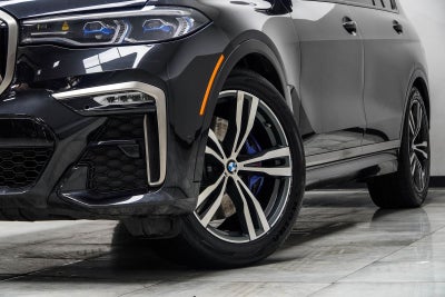 2022 BMW X7 M50i