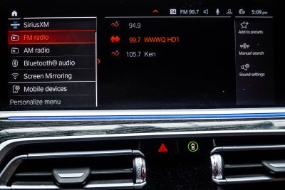 2022 BMW X7 M50i