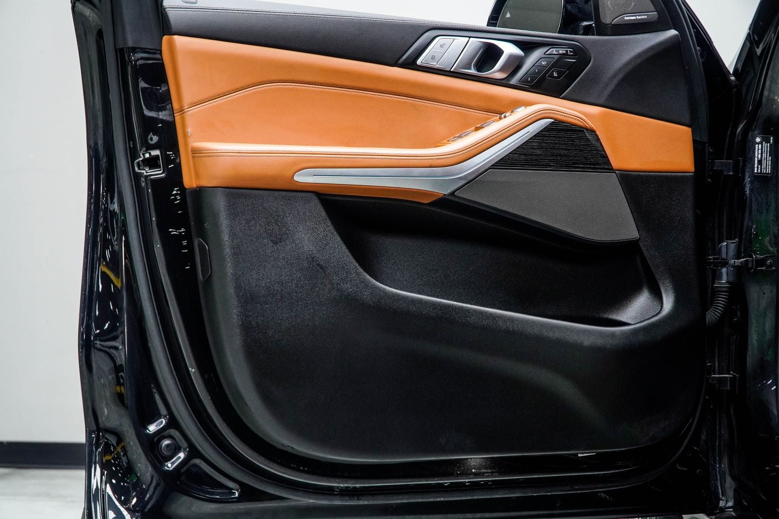 2022 BMW X7 M50i