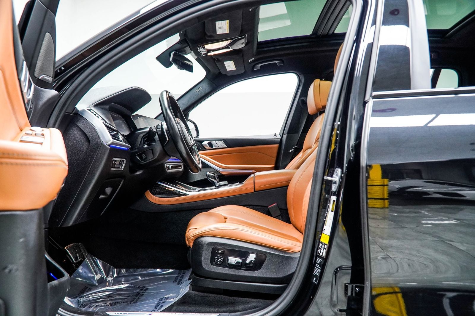 2022 BMW X7 M50i