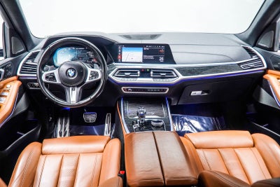 2022 BMW X7 M50i