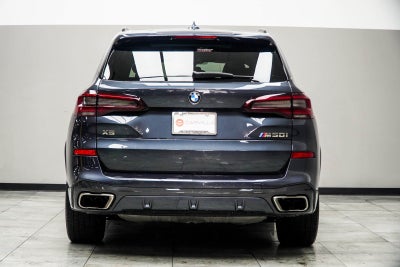 2022 BMW X5 M50i