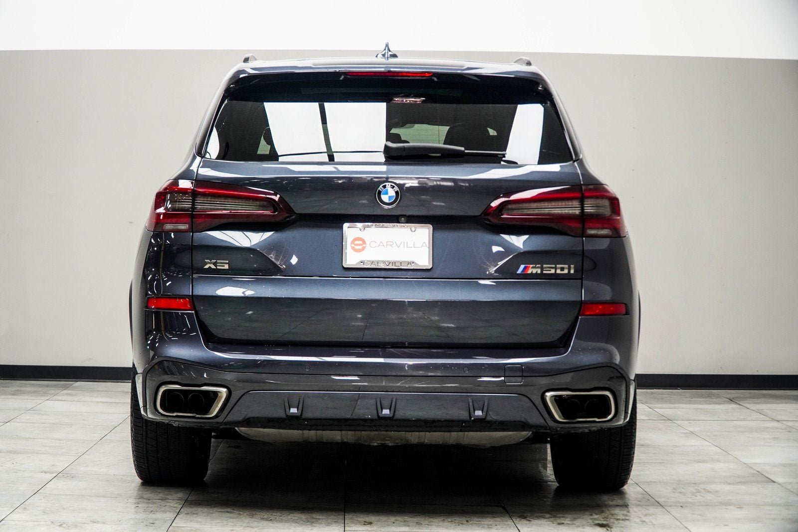 2022 BMW X5 M50i