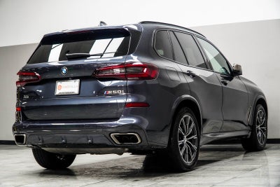 2022 BMW X5 M50i