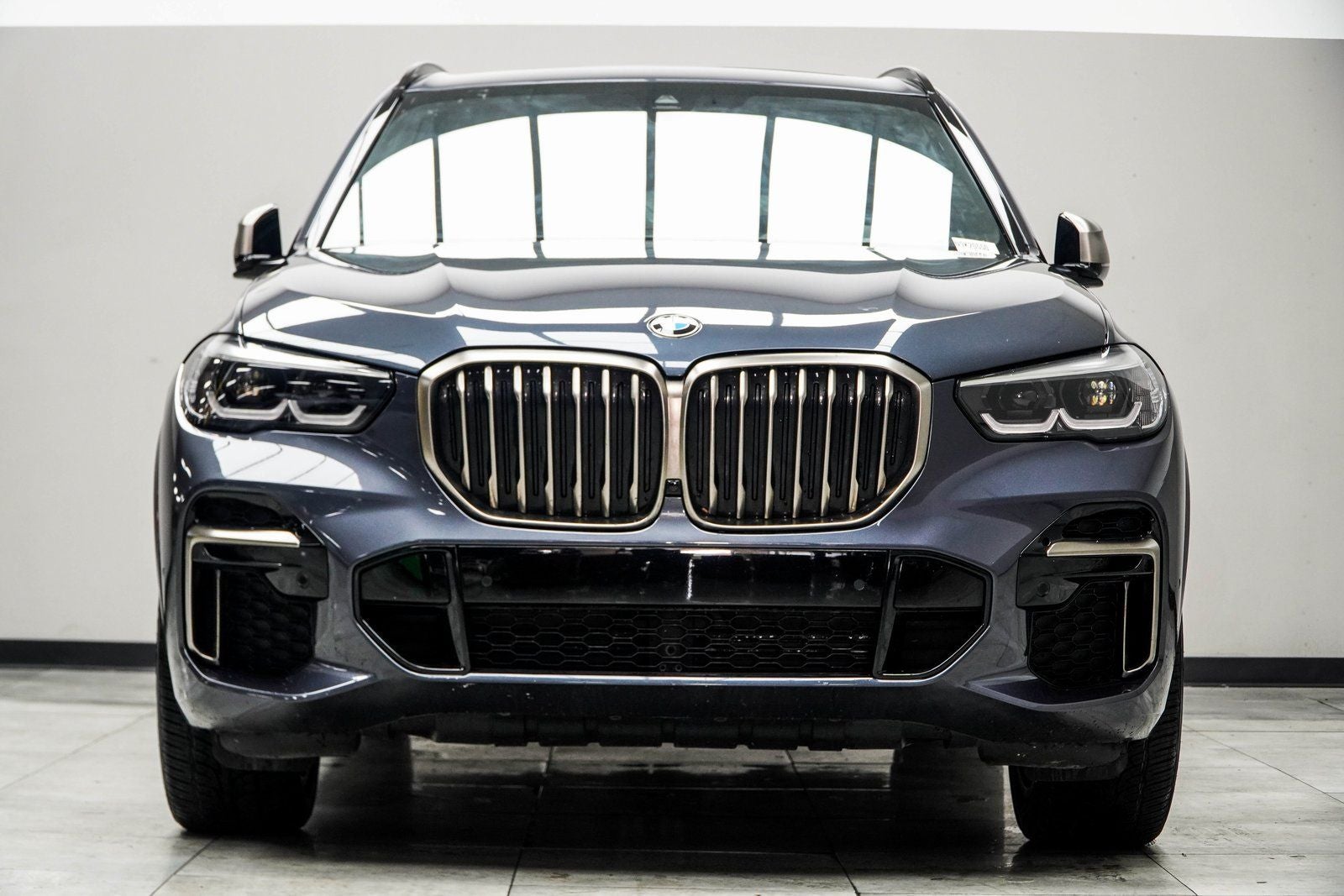 2022 BMW X5 M50i