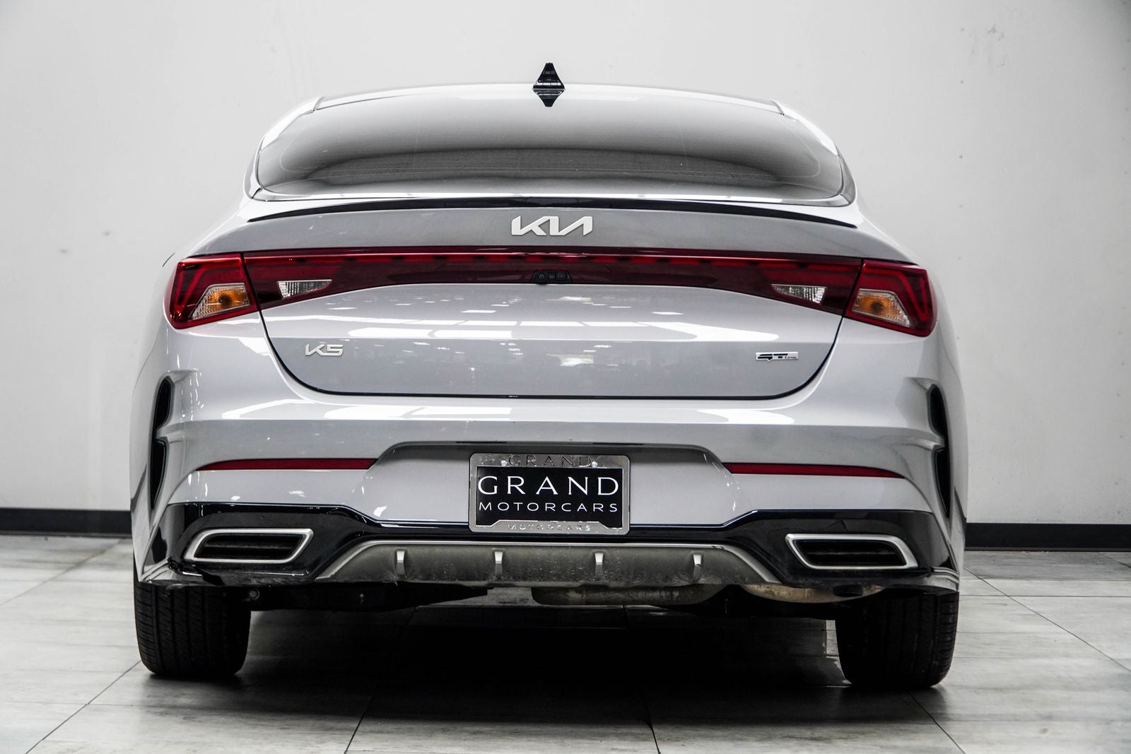 2024 Kia K5 GT-Line