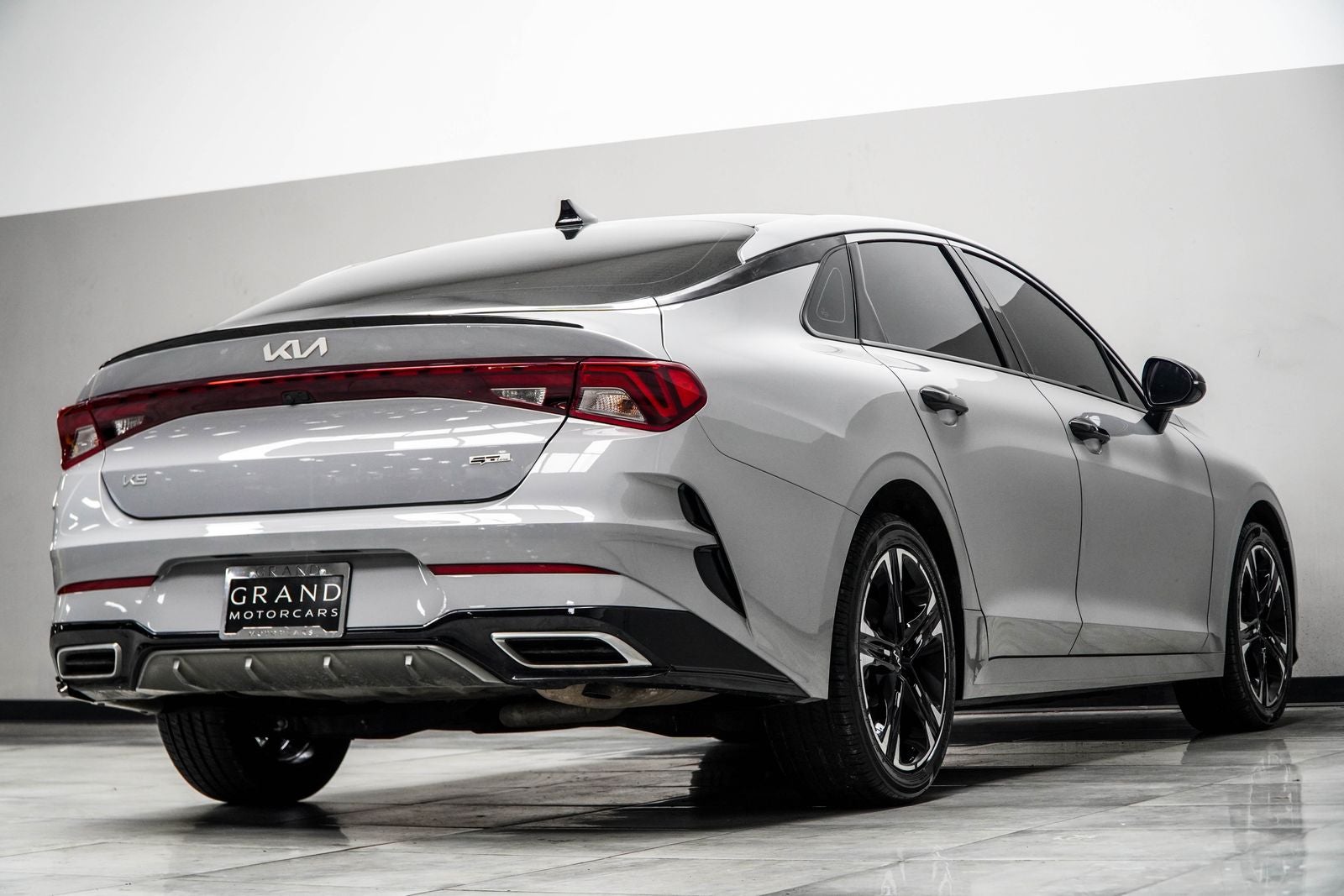 2024 Kia K5 GT-Line