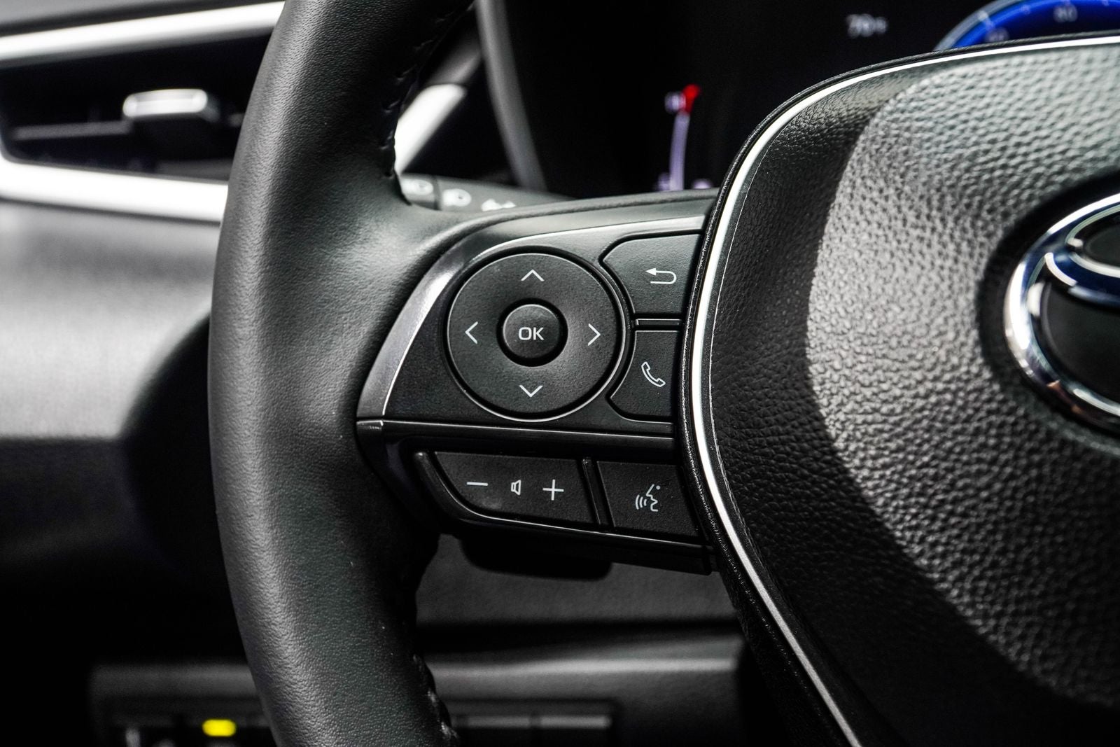 2025 Toyota Corolla XSE