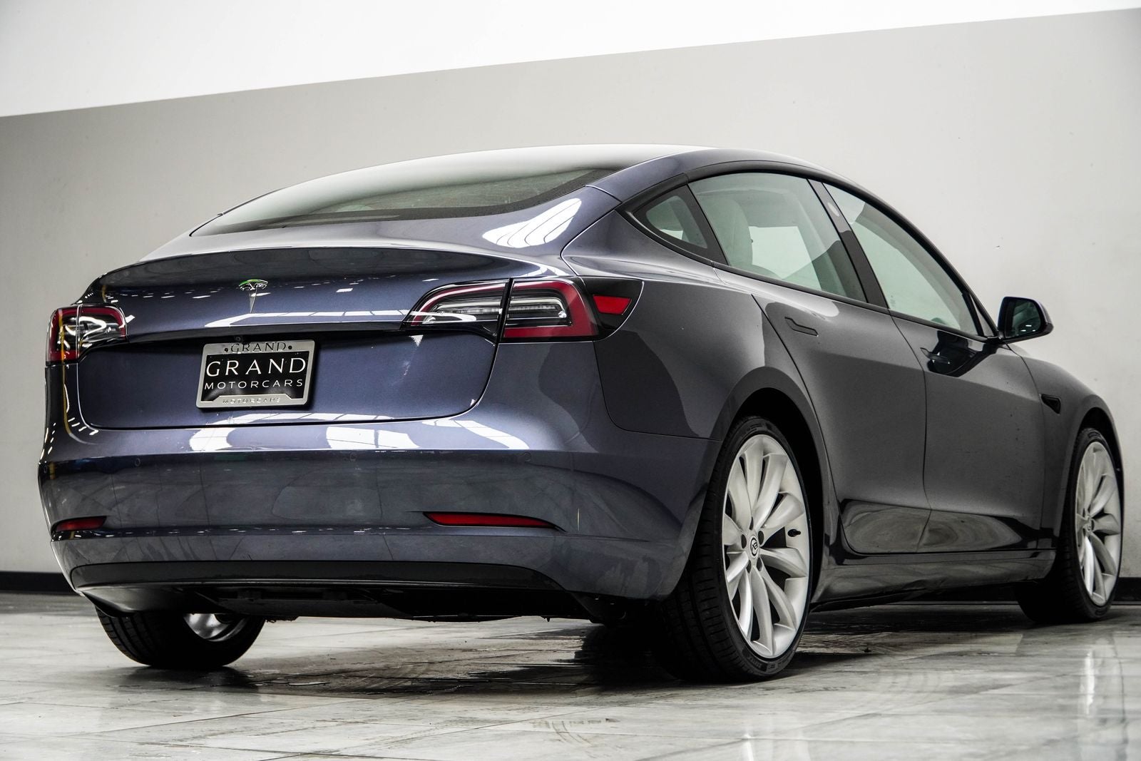 2021 Tesla Model 3 Standard Range Plus