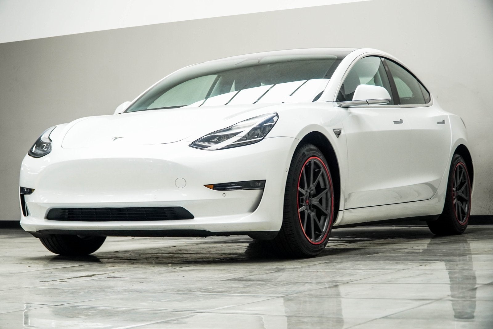 2019 Tesla Model 3 Long Range