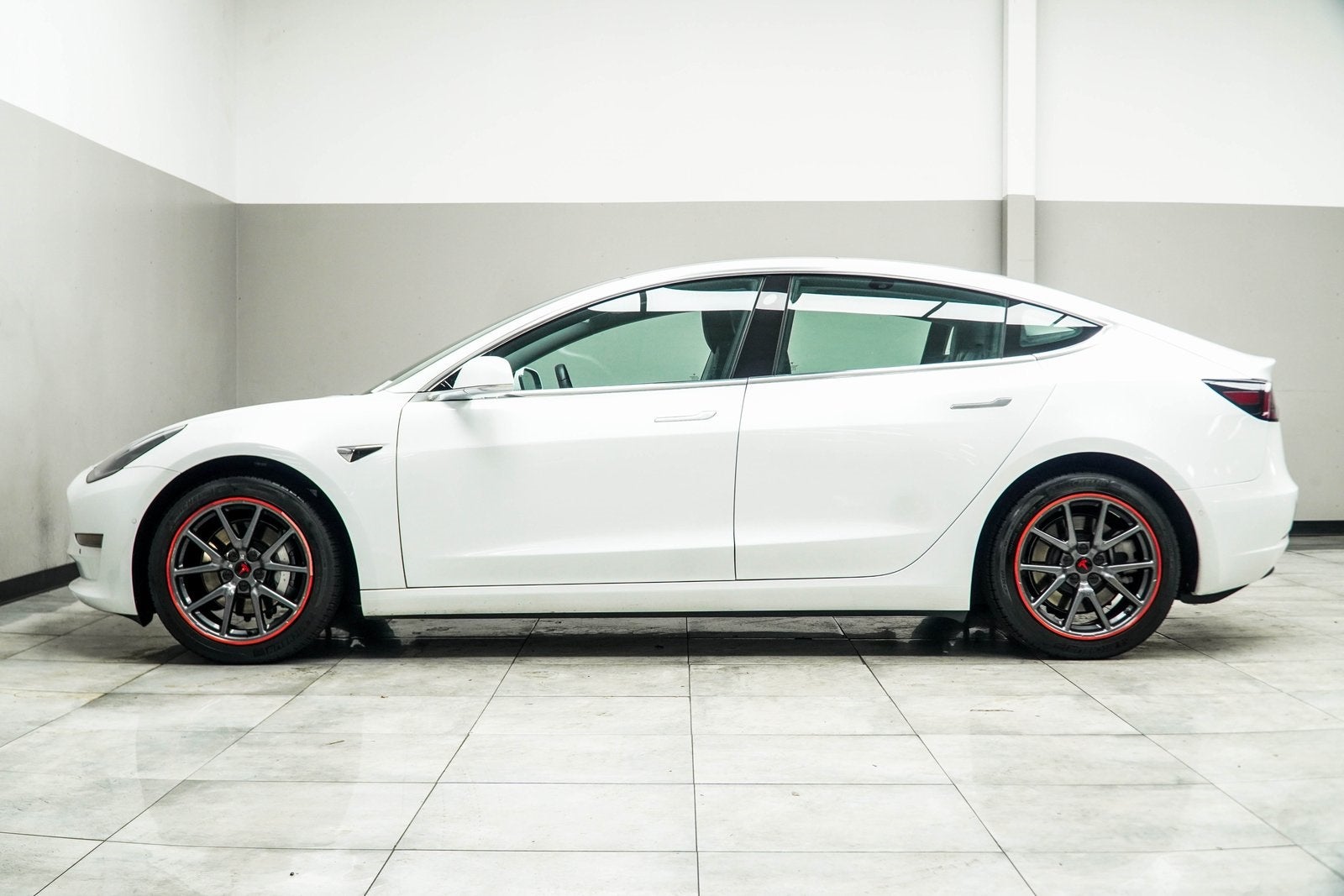 2019 Tesla Model 3 Long Range