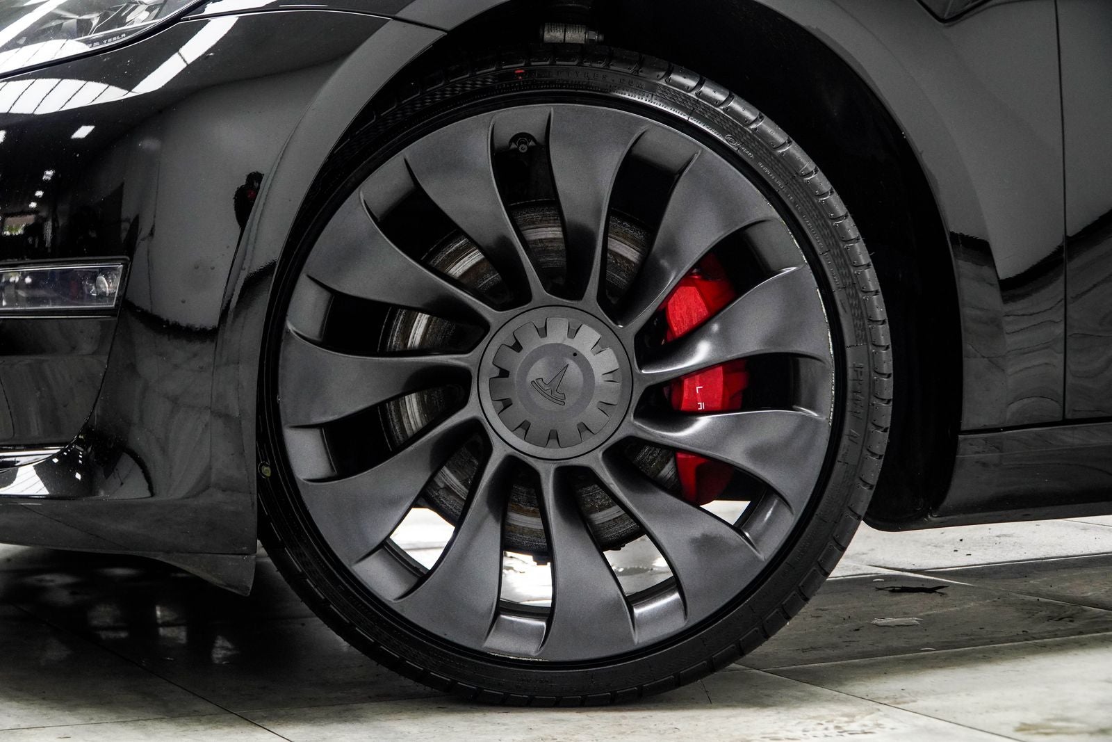 2023 Tesla Model 3 Performance