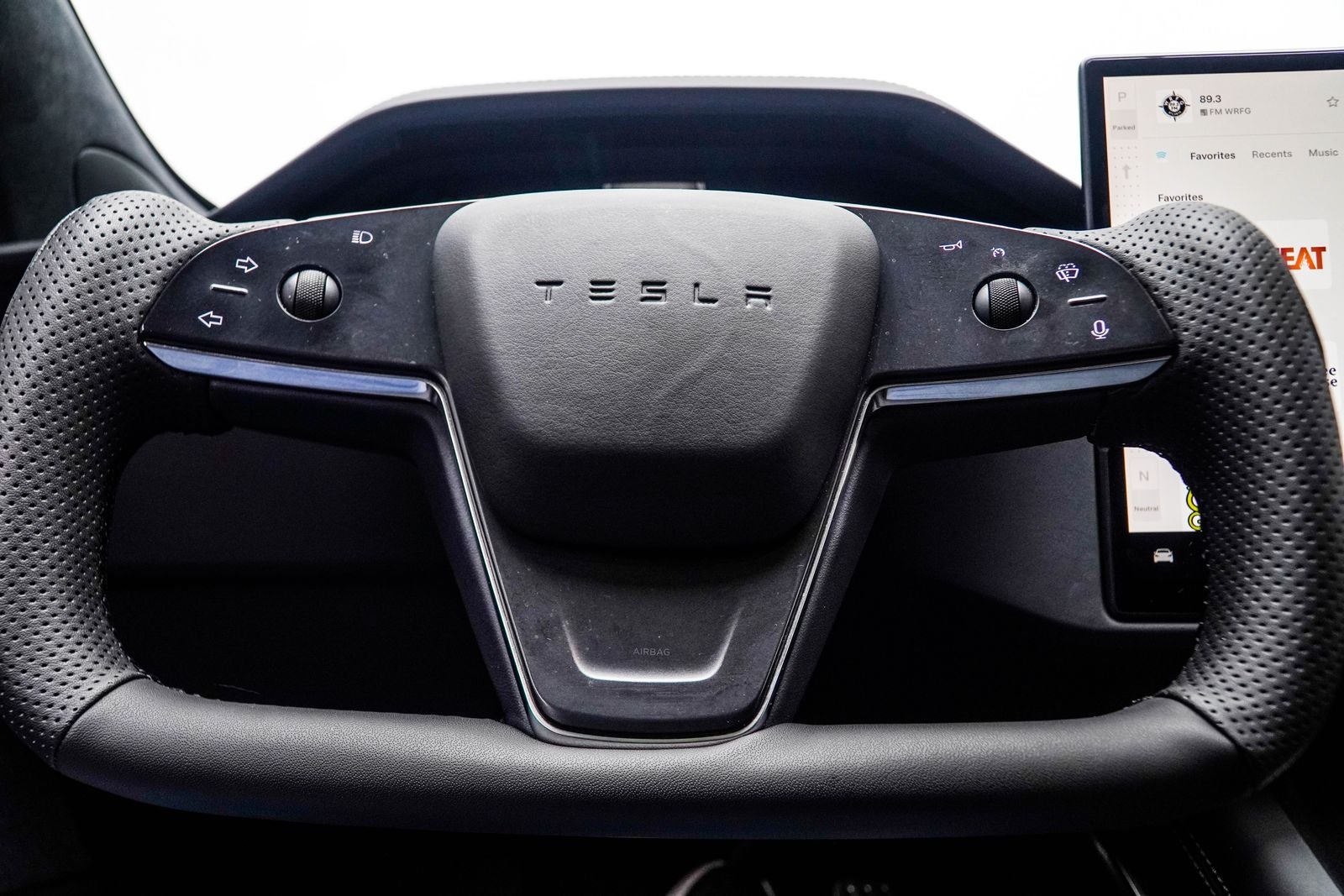 2022 Tesla Model S Base