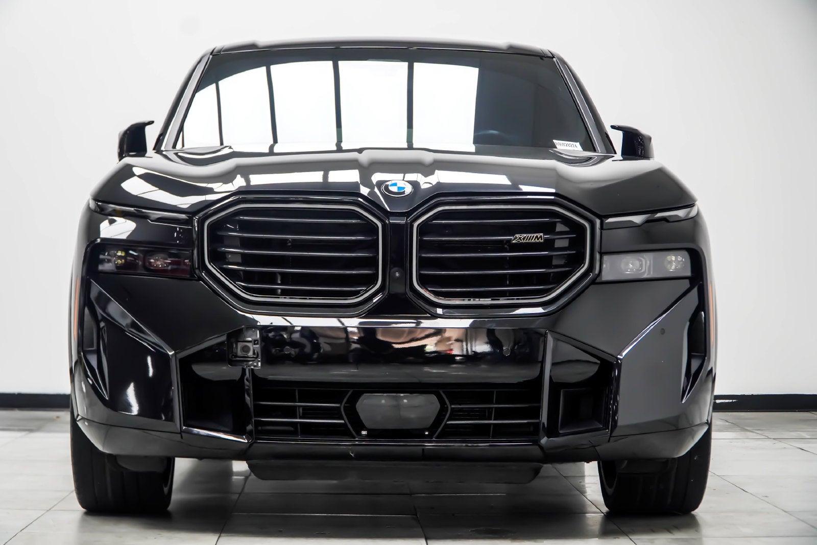 2024 BMW XM Base