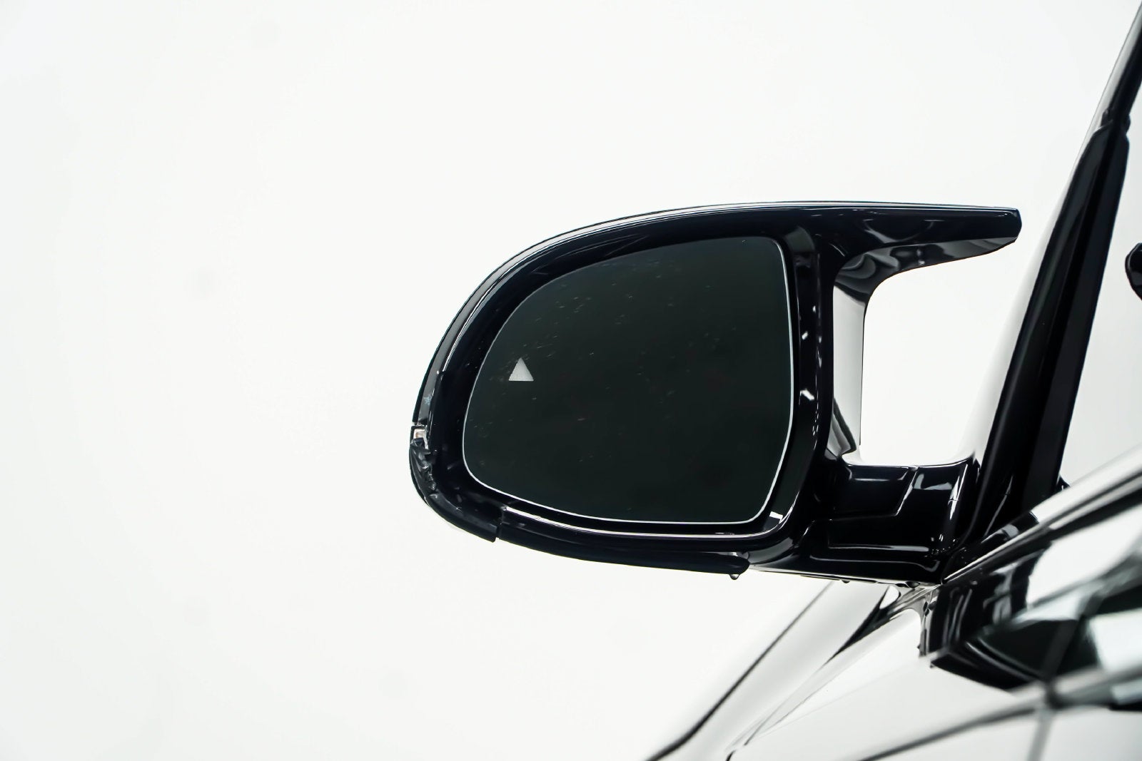 2024 BMW XM Base