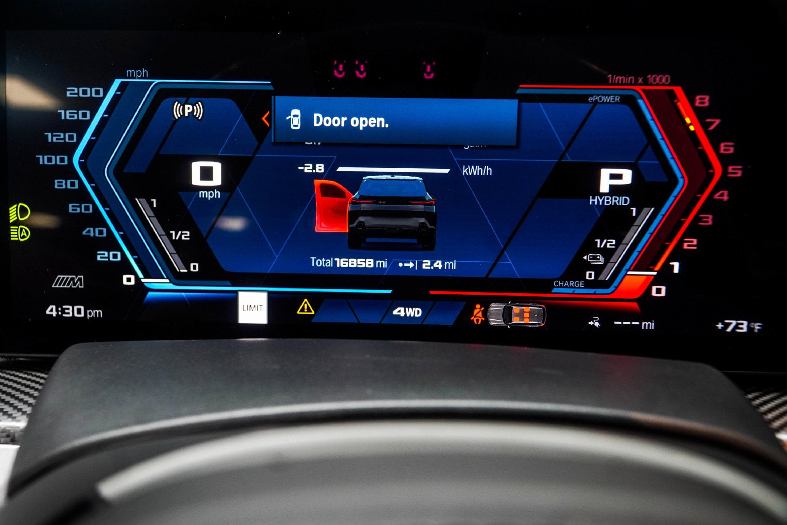 2024 BMW XM Base