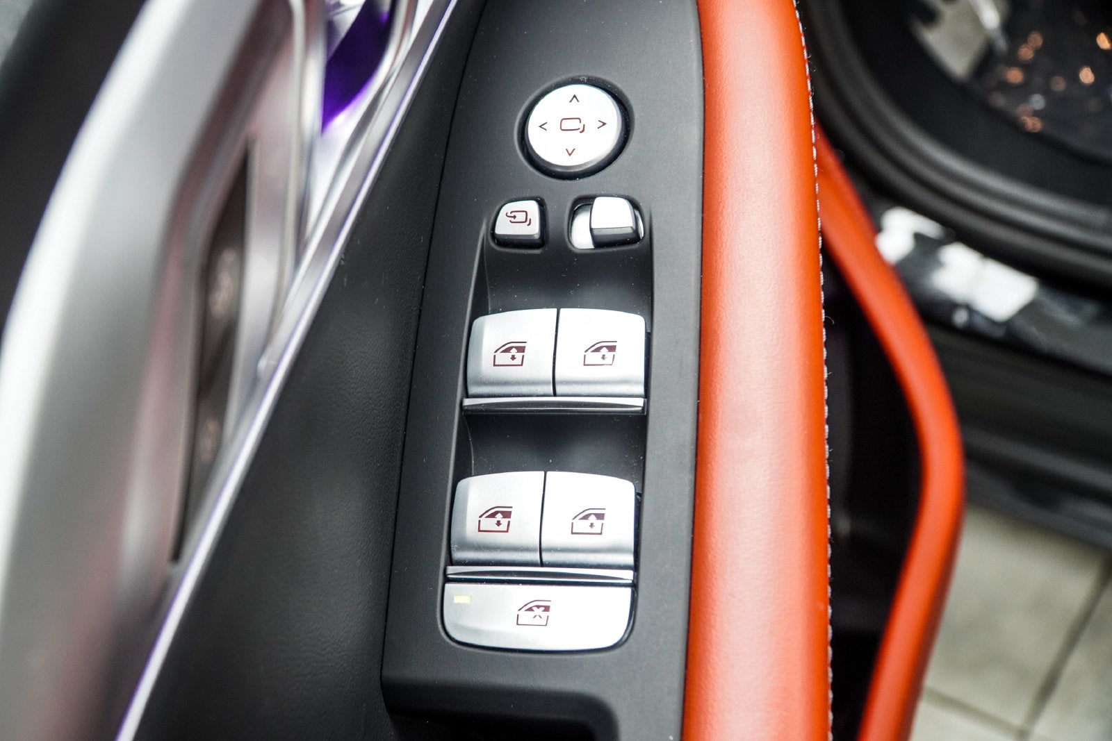 2024 BMW XM Base