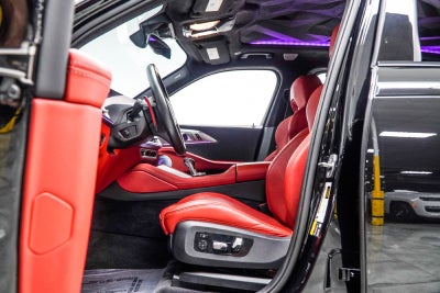 2024 BMW XM Base