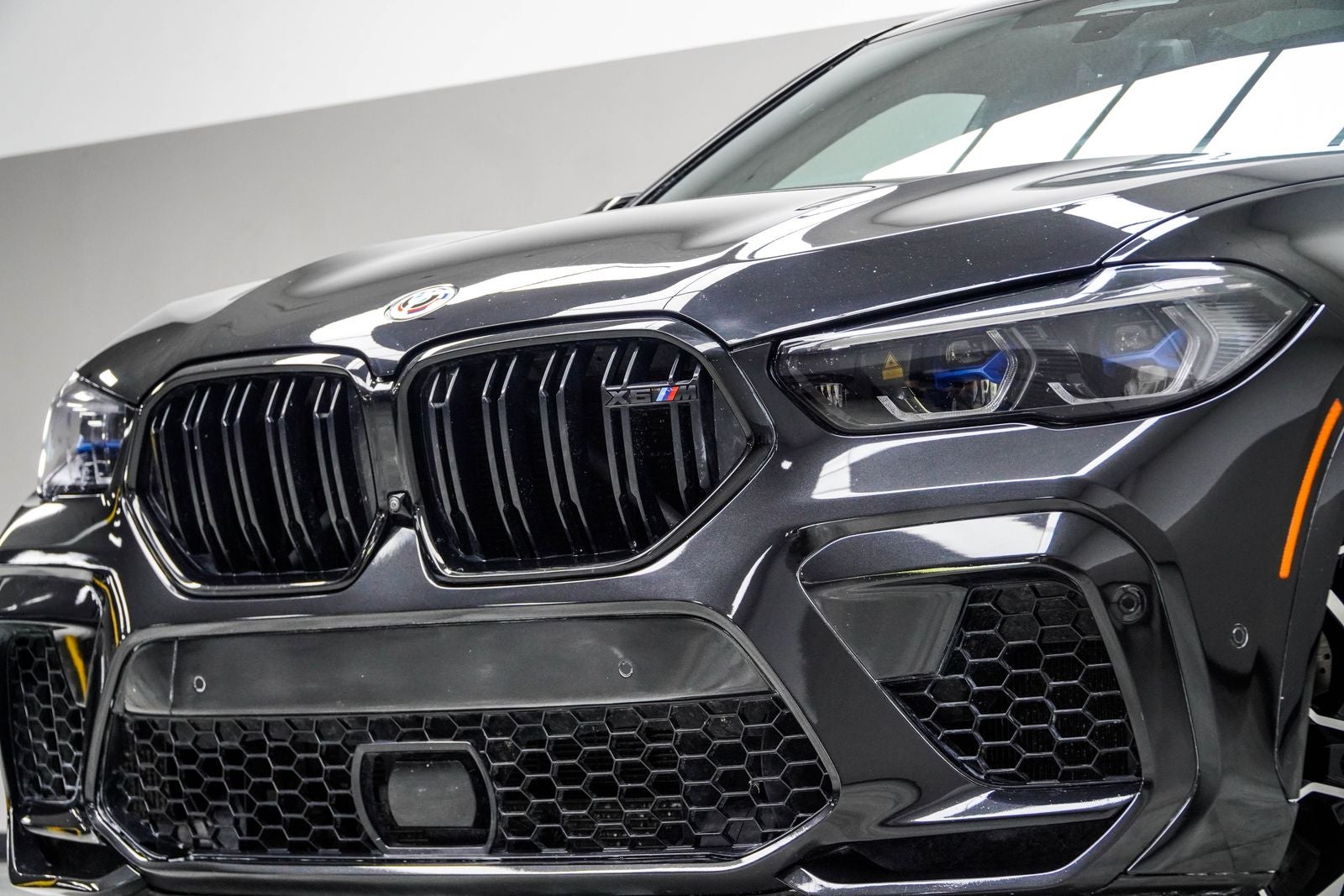 2023 BMW X6 M Base