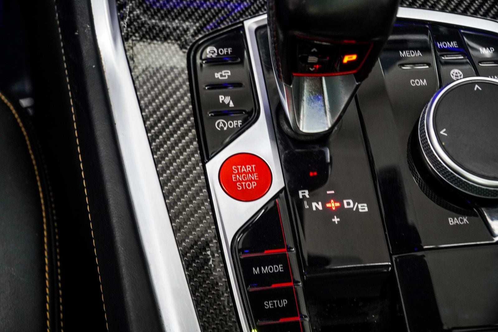 2023 BMW X6 M Base