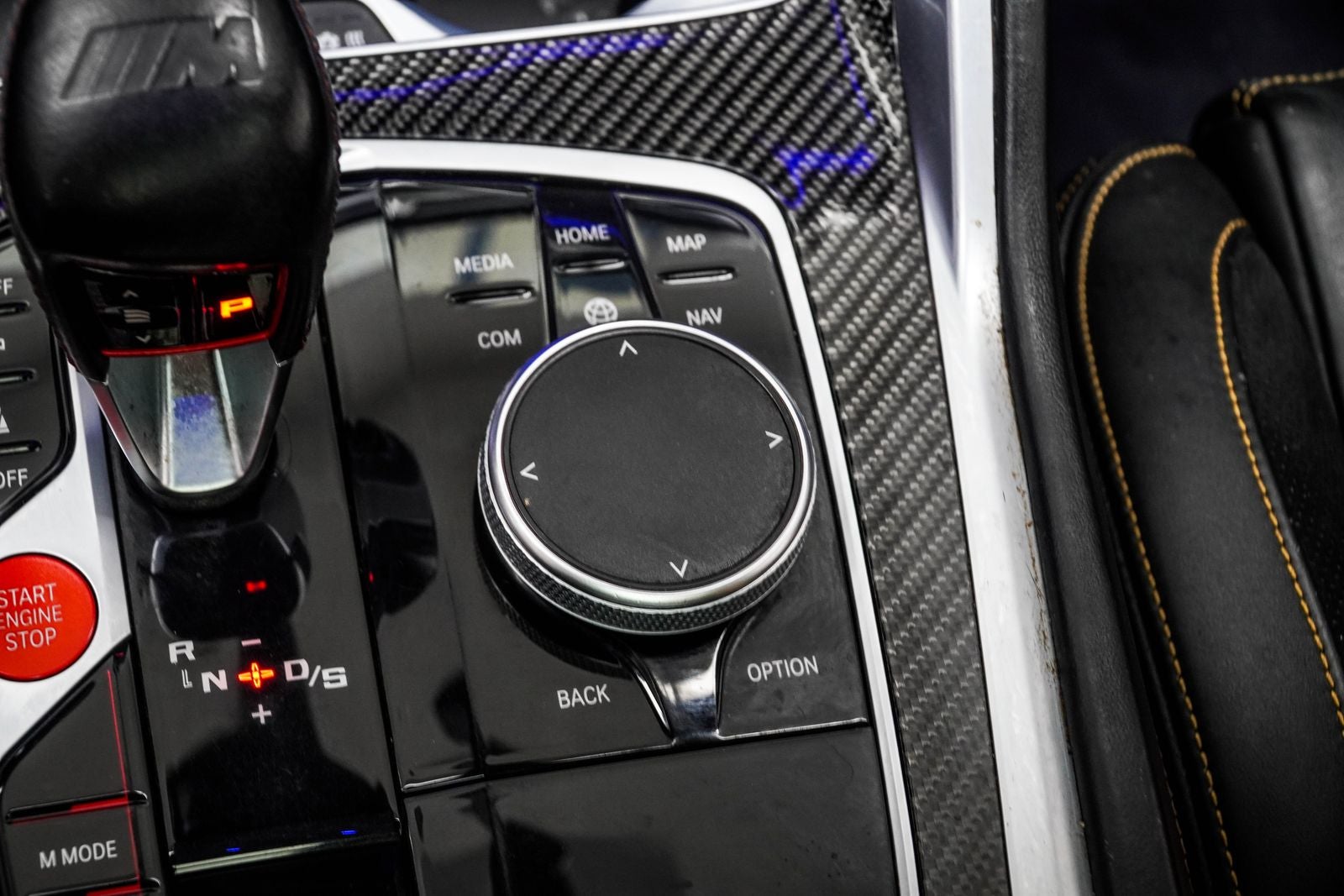 2023 BMW X6 M Base
