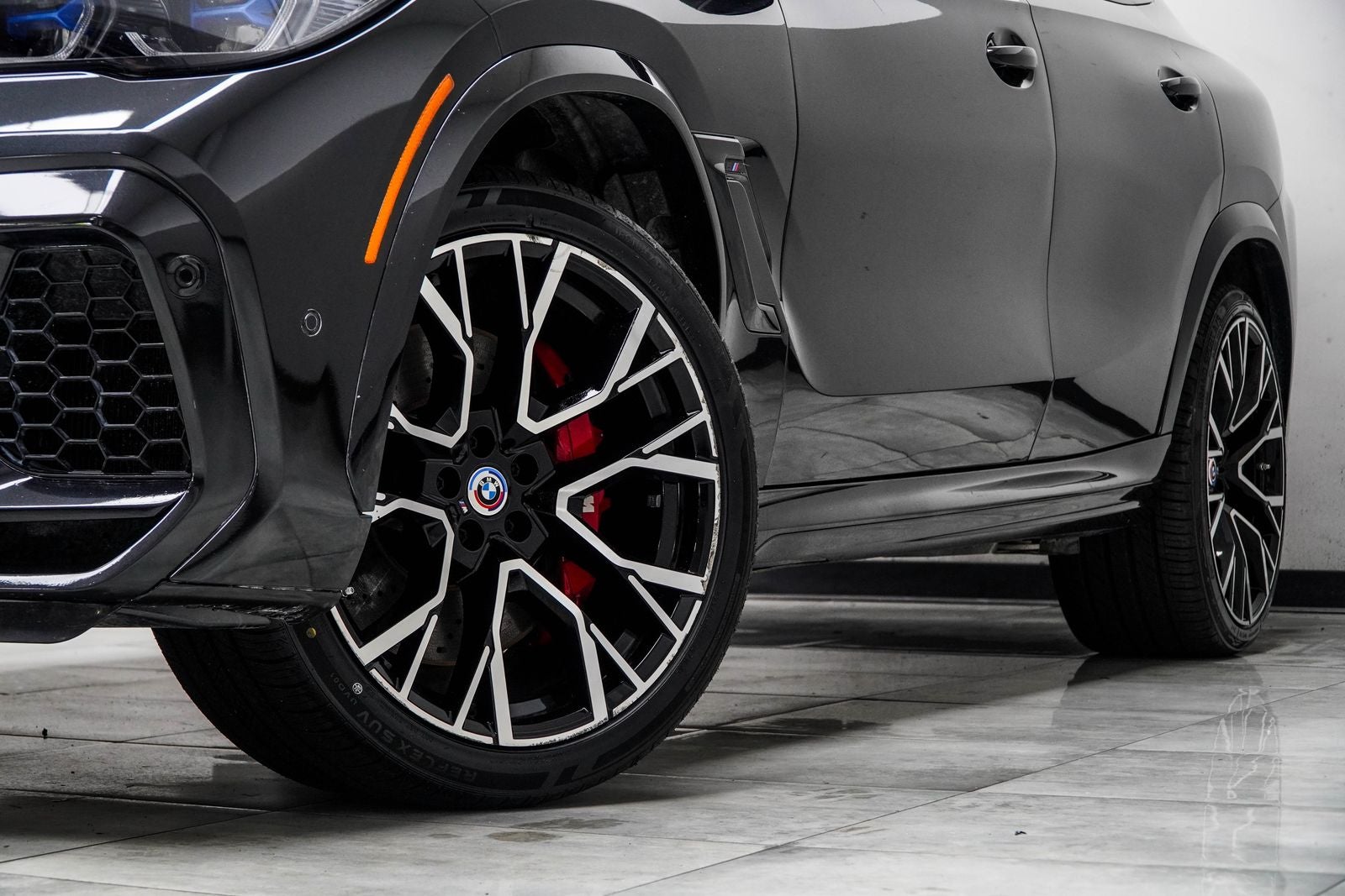 2023 BMW X6 M Base