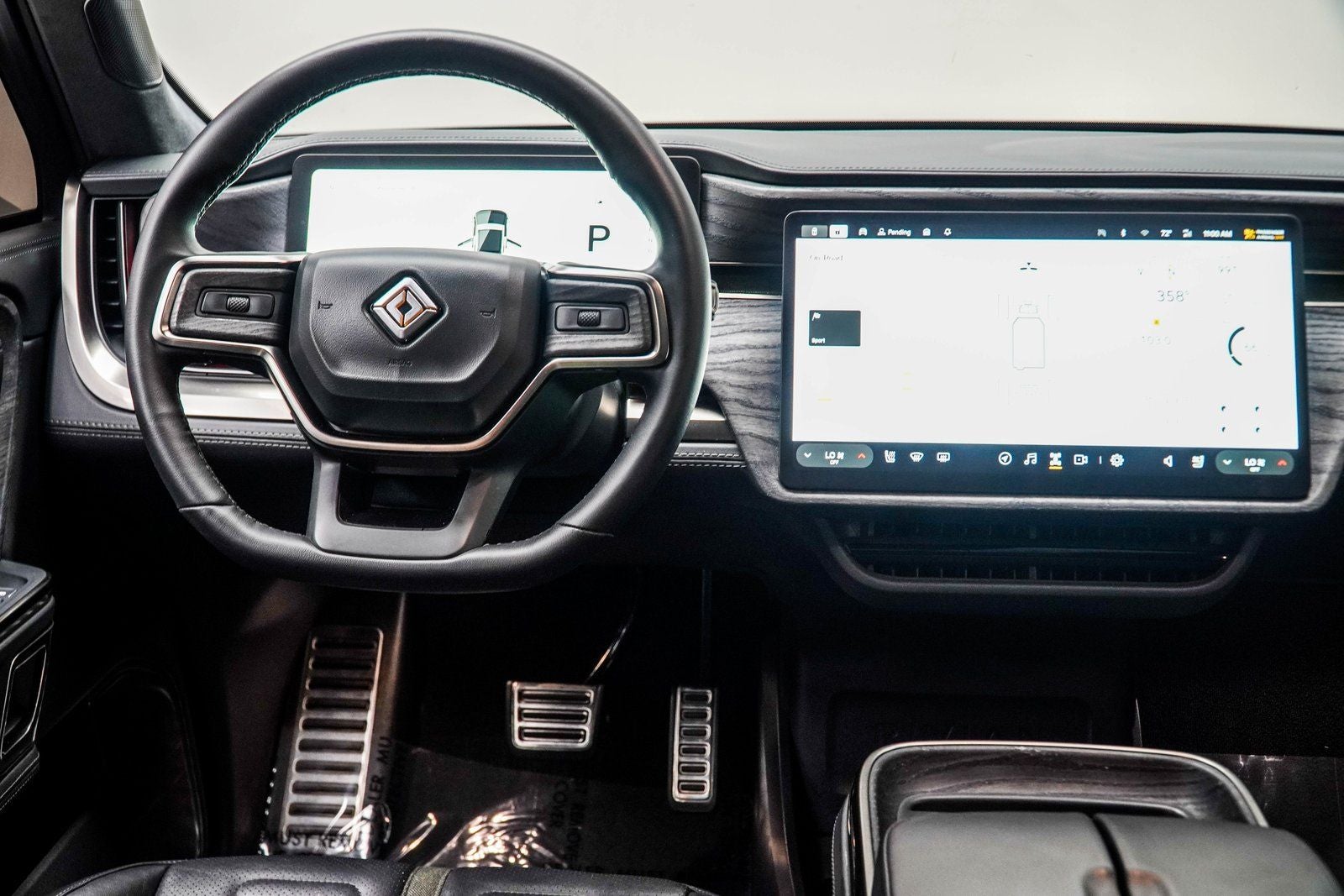 2022 Rivian R1T Adventure