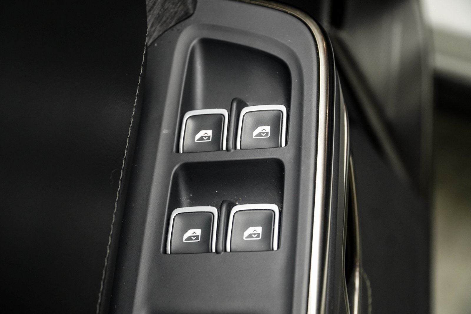 2022 Rivian R1T Adventure