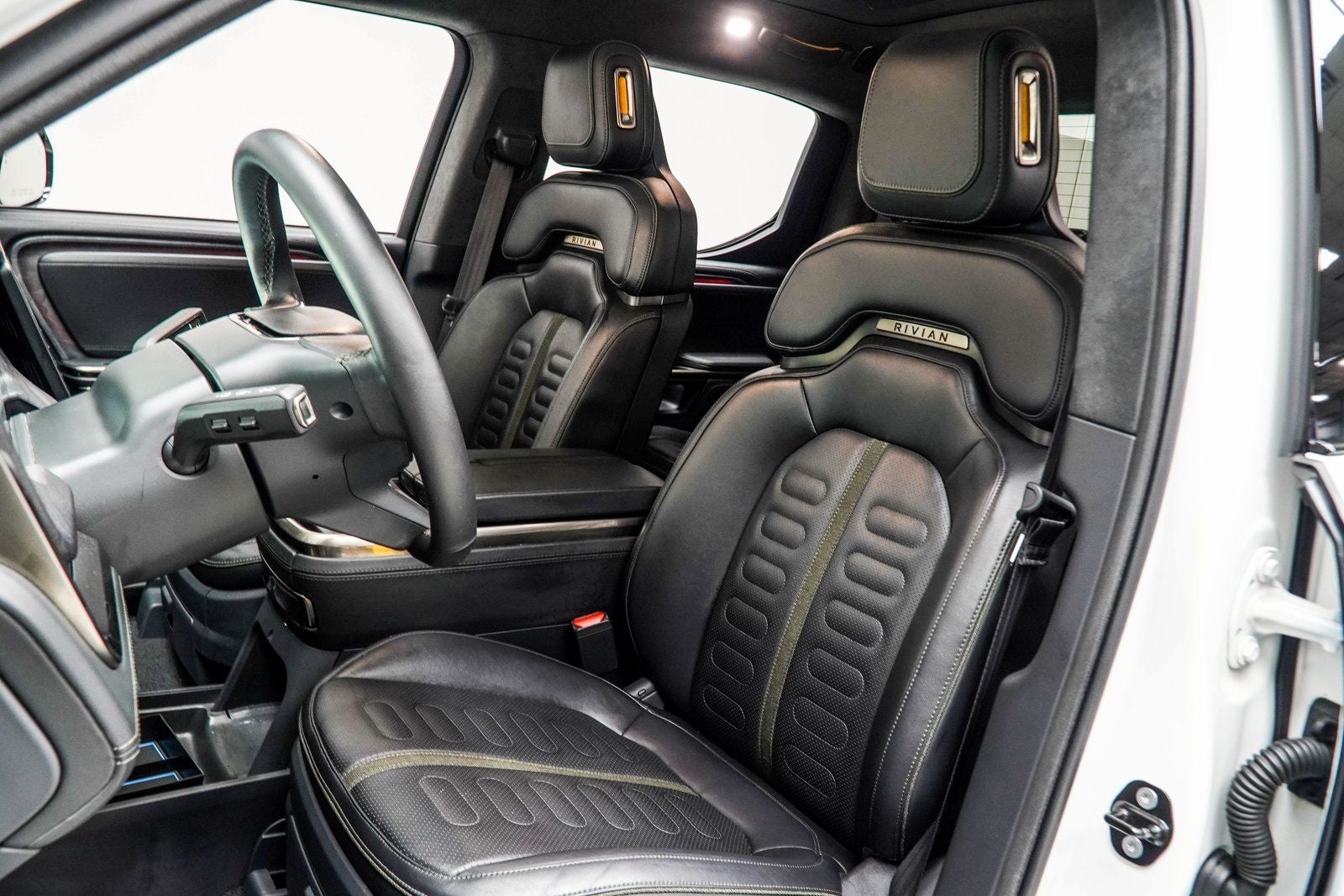 2022 Rivian R1T Adventure