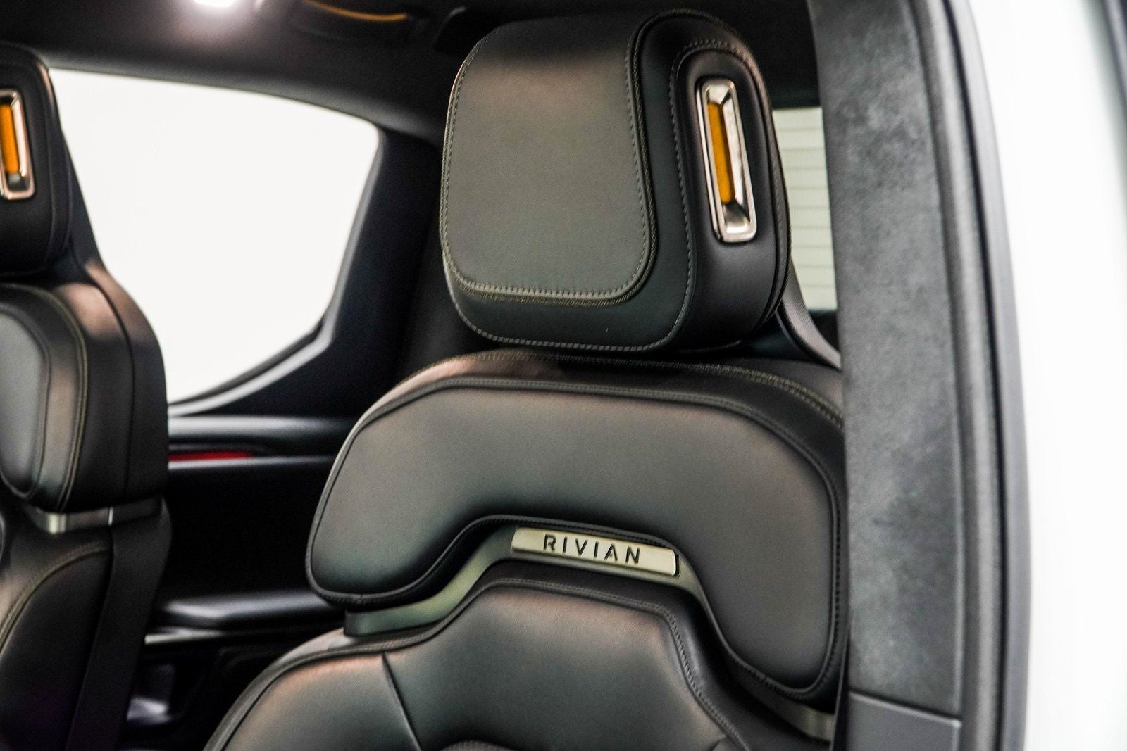 2022 Rivian R1T Adventure