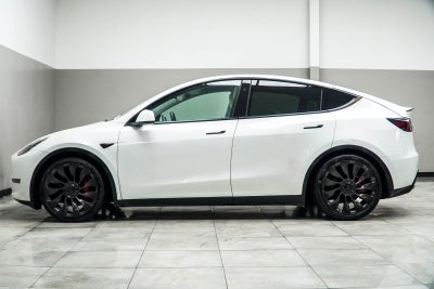 2023 Tesla Model Y Performance