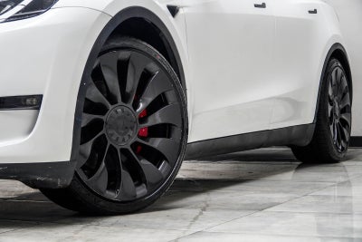2023 Tesla Model Y Performance