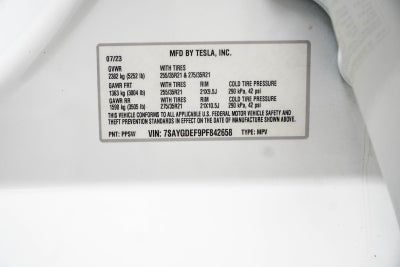 2023 Tesla Model Y Performance