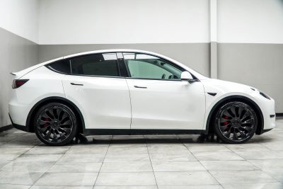 2023 Tesla Model Y Performance