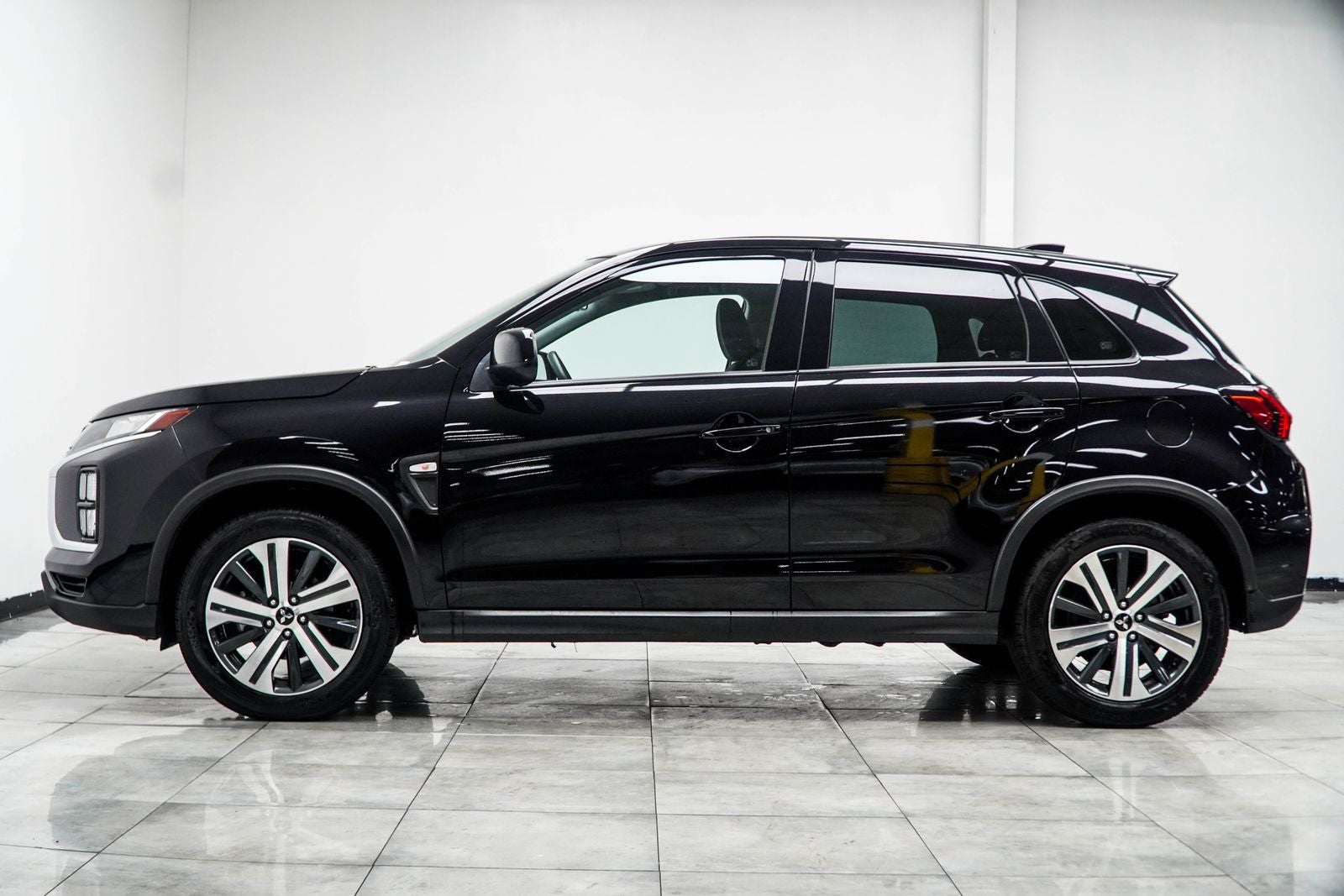 2024 Mitsubishi Outlander Sport 2.0 ES