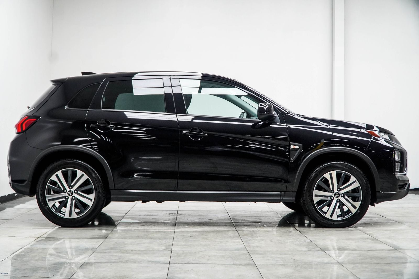 2024 Mitsubishi Outlander Sport 2.0 ES