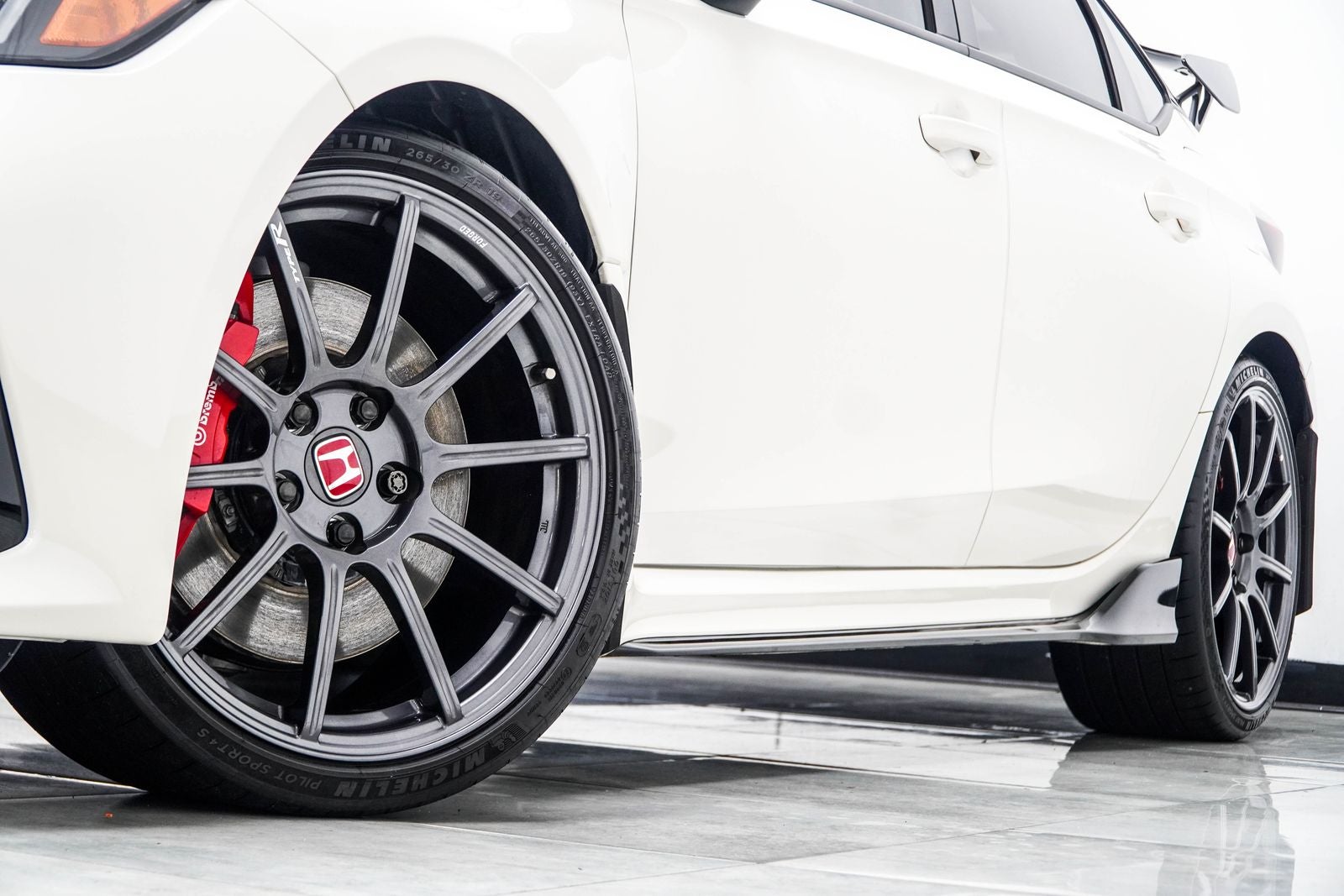 2025 Honda Civic Type R Base