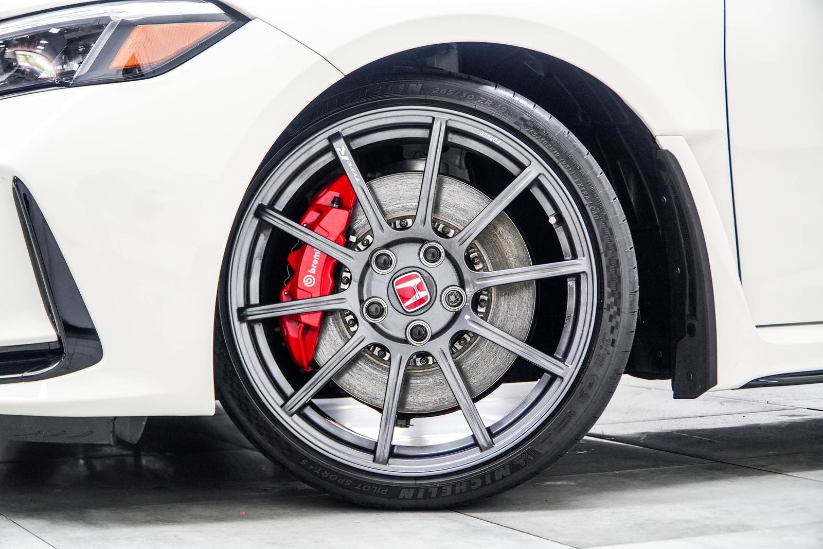 2025 Honda Civic Type R Base
