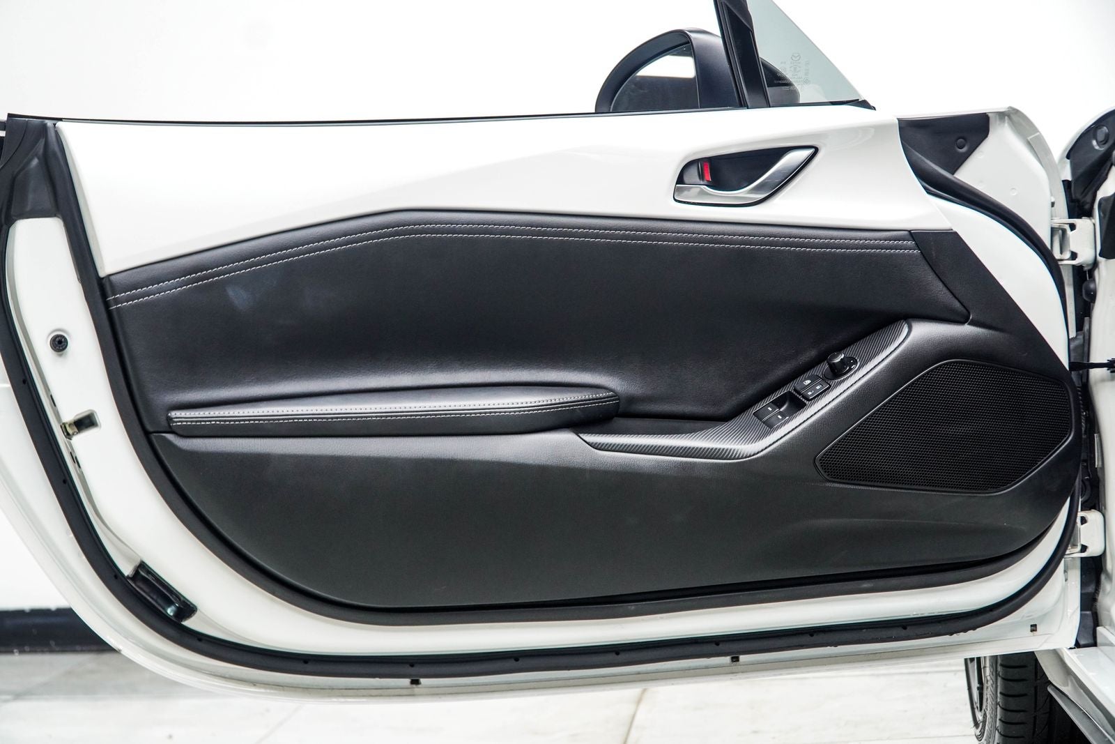 2025 Mazda Mazda MX-5 Miata Club