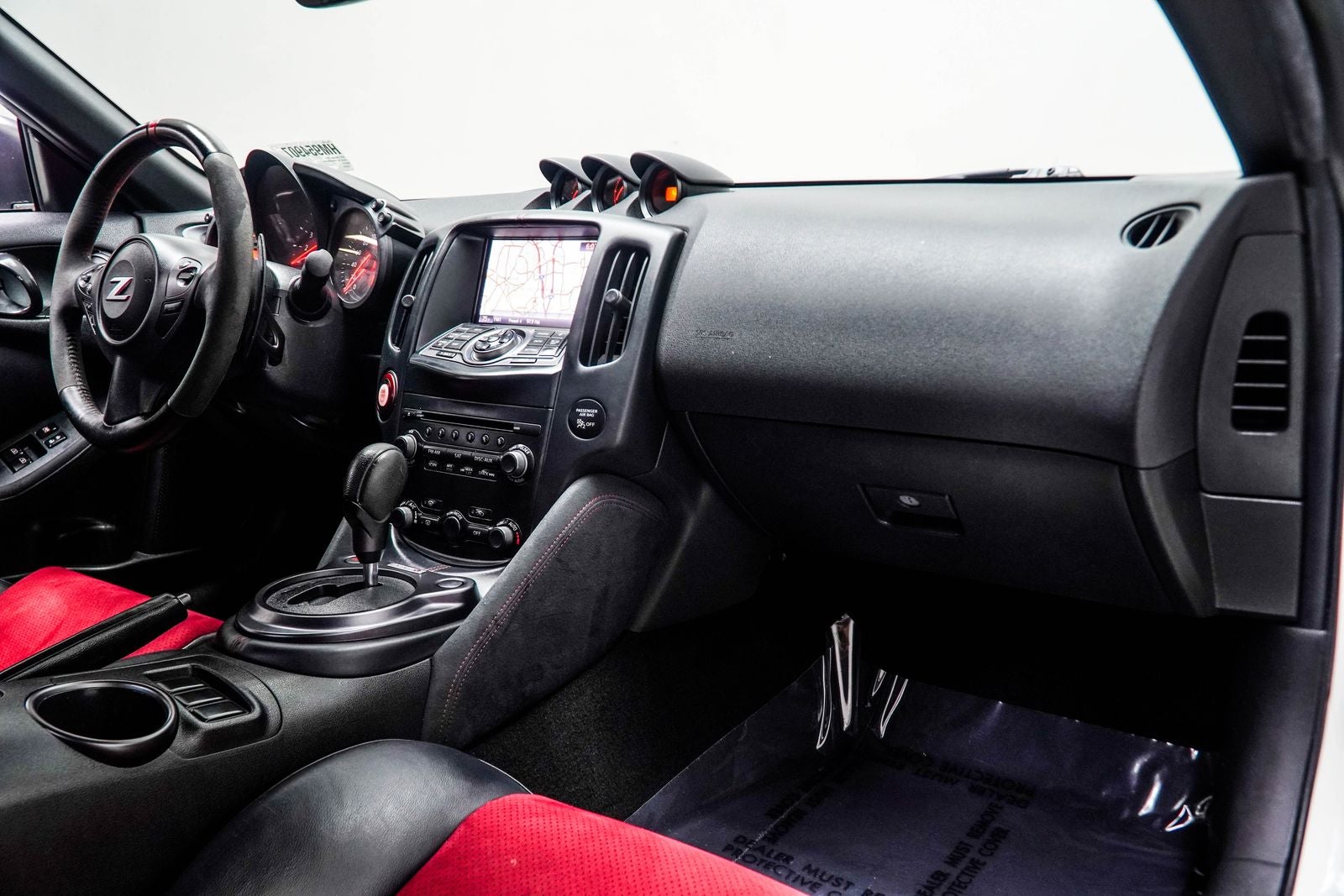 2017 Nissan 370Z NISMO Tech