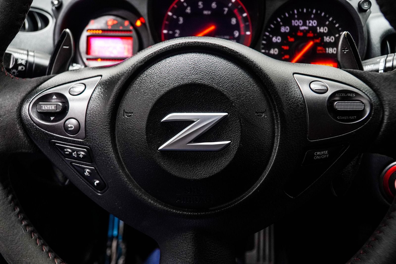 2017 Nissan 370Z NISMO Tech