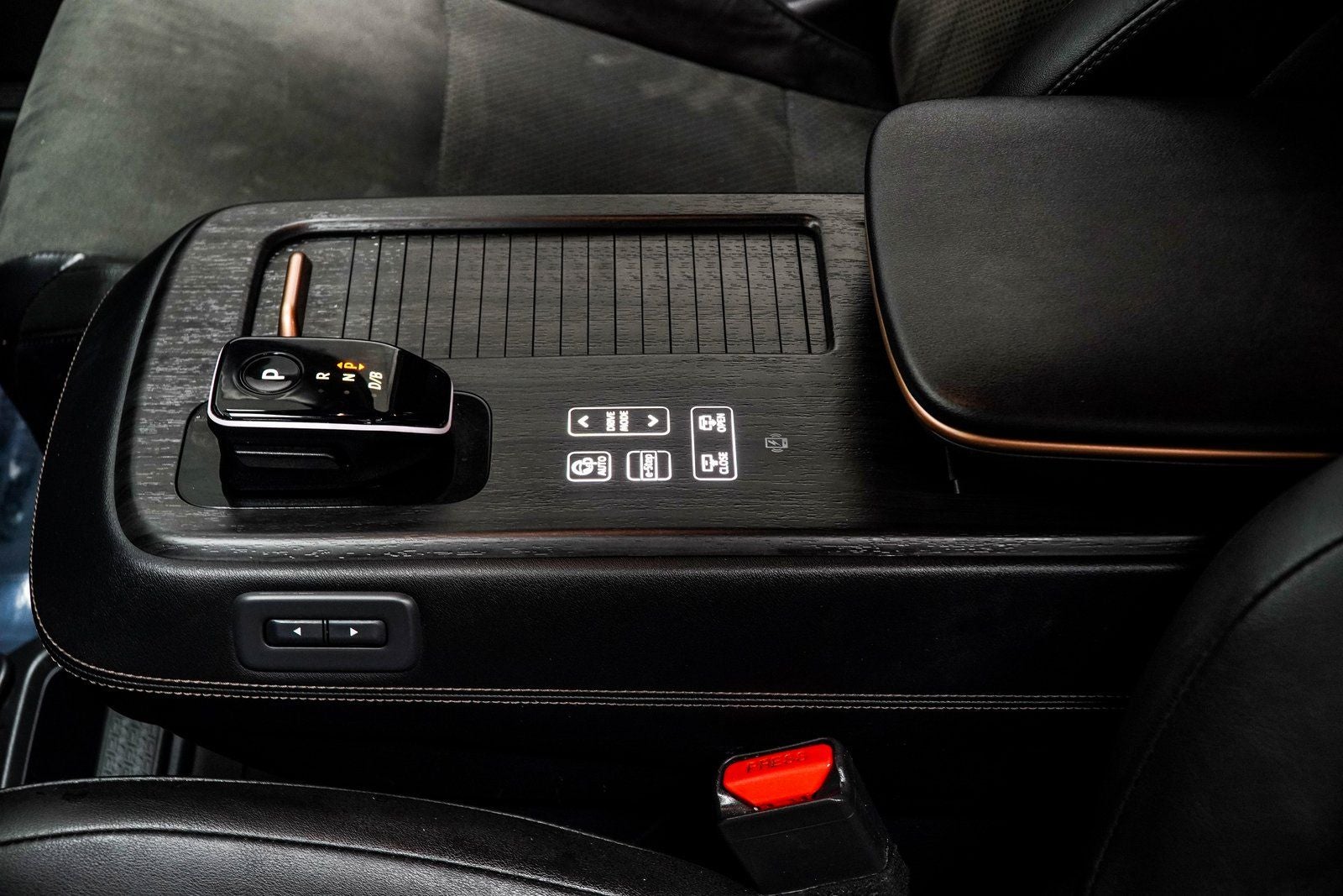 2023 Nissan Ariya PREMIERE